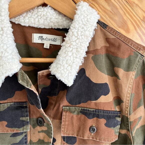 Madewell Northward Cropped Army Jacket in Cottontail Camo - Picture 4 of 7